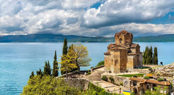 AJET ile Büyük Balkan Turu 6 ÜLKE VİZESİZ